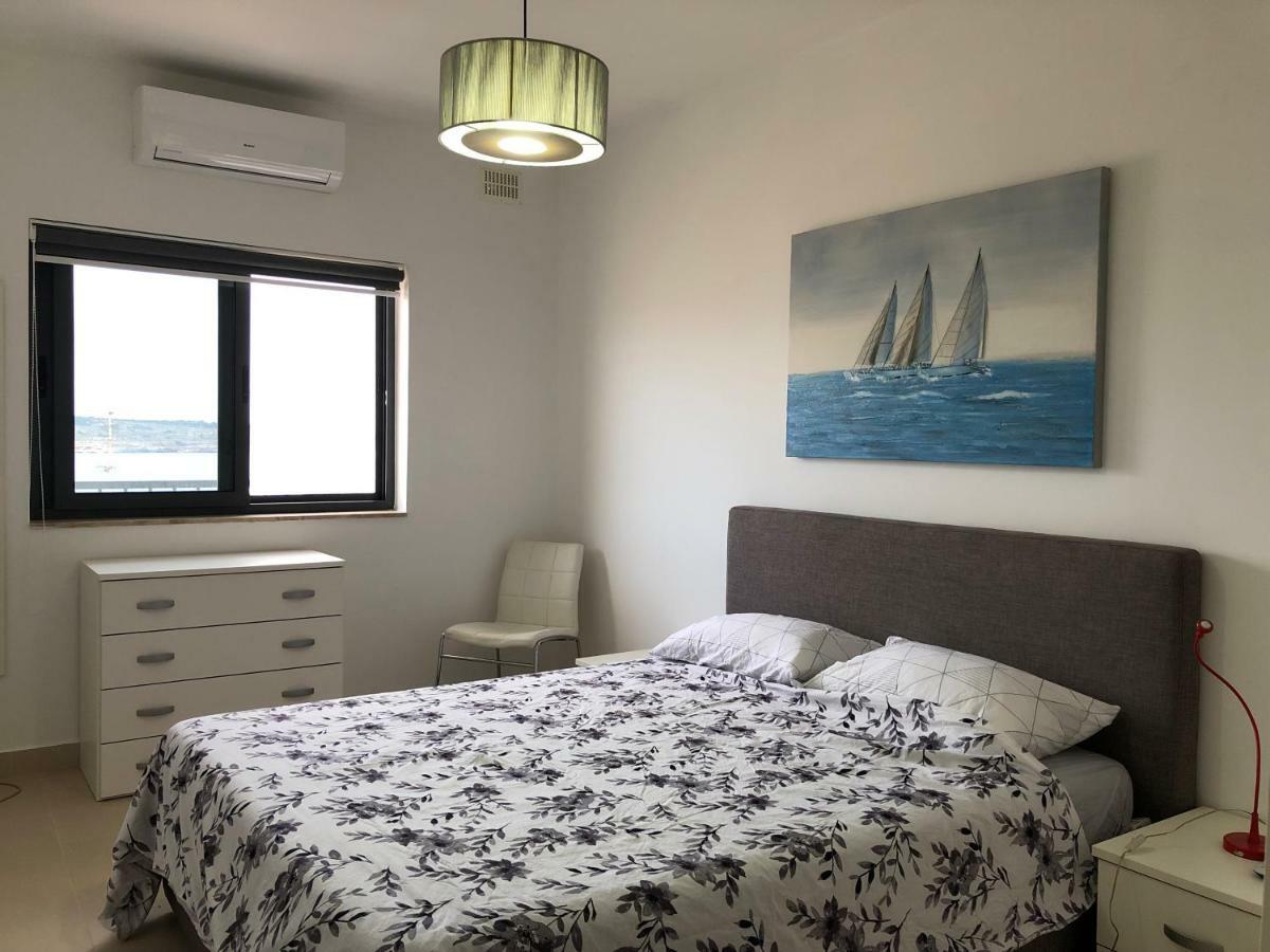Modern Apartment With Sea View Mellieħa Екстериор снимка